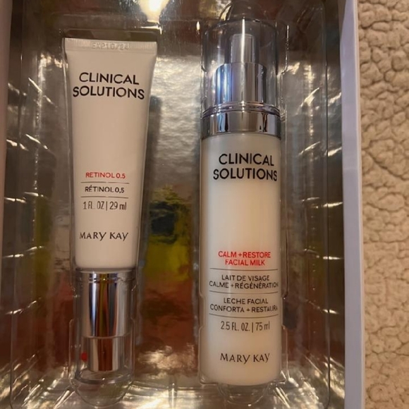Clinical solutions retinol Mary Kay - Picture 2 of 3